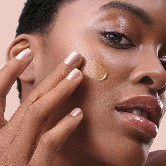 Best Foundations for Dry Skin Best Foundations for Dry Skin